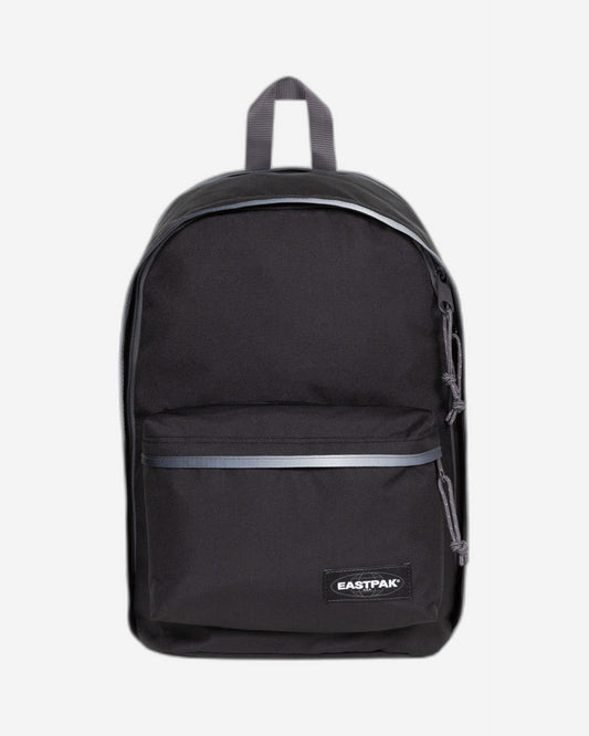 حقيبة ظهر متوسطة الحجم للكمبيوتر المحمول من إيستباك، لون رمادي متباين، مناسبة للعمل