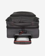 حقيبة سفر ترولي صغيرة من إيست باك ترانفرز سي إن إن سي تي إس سي إن إن سي تي أكسنت رمادية اللون - EK00094DI97