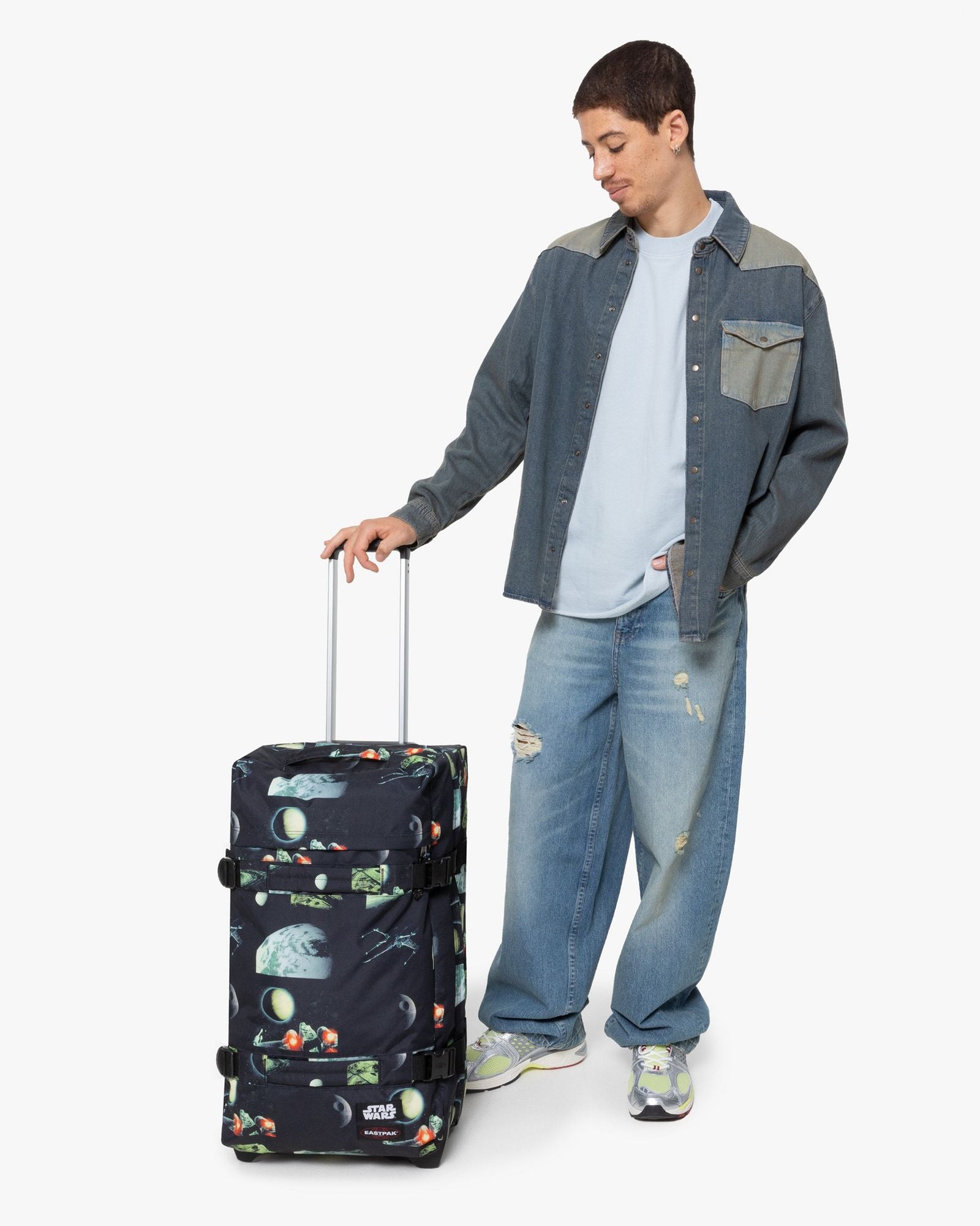 حقيبة إيستباك ترانزيت آر إم ستار وورز جالاكسي باللون الأسود - EK0A5BA81Q11