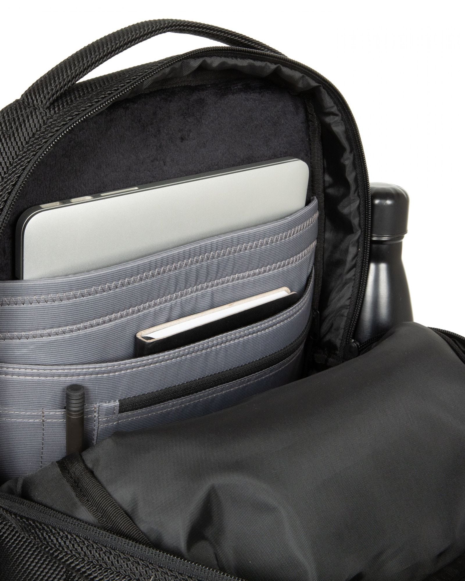 حقيبة كمبيوتر محمول صغيرة من Eastpak Tecum S Cnnct - EK0A5BAA80W1