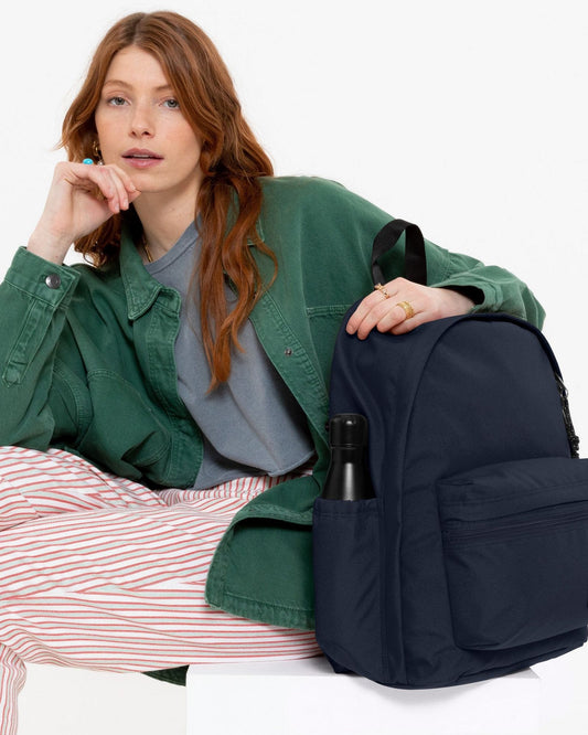 حقيبة ظهر Eastpak Office Zippl'R Ultra Marine متوسطة الحجم - EK0A5BBJL831