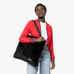 حقيبة إيست باك تشارلي فازي بلاك - EK0A5BCK2Q81