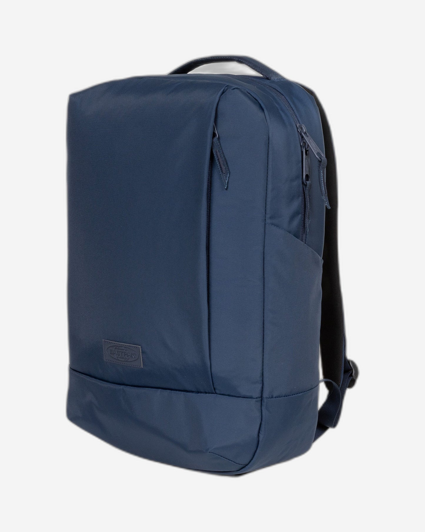 حقيبة ظهر Eastpak Tecum F Cnnct F باللون الكحلي متوسطة الحجم