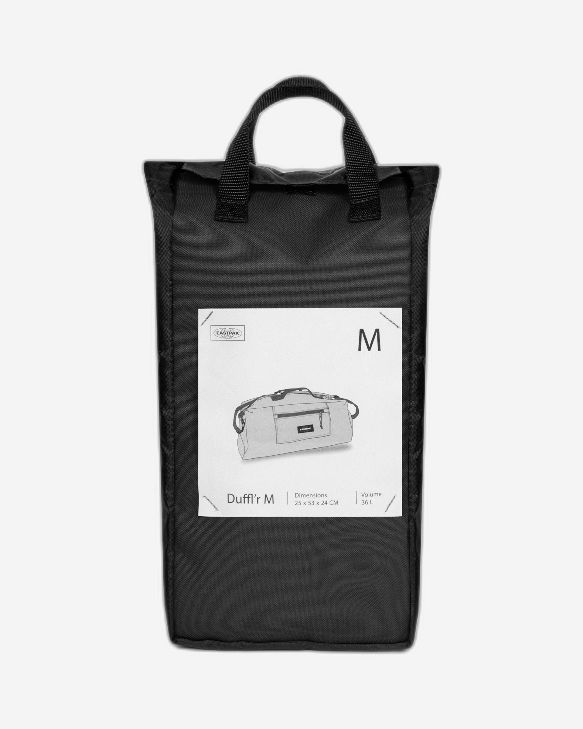 حقيبة دافل إيست باك دافل آر إم سوداء متوسطة الحجم - EK0A5BES008