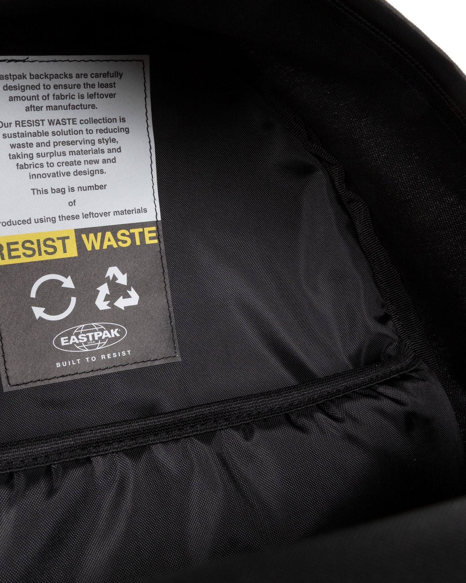 حقيبة ظهر إيست باك باديد بوكيت آر دبليو رمادية متوسطة الحجم للكمبيوتر المحمول - EK0A5BFT4E6