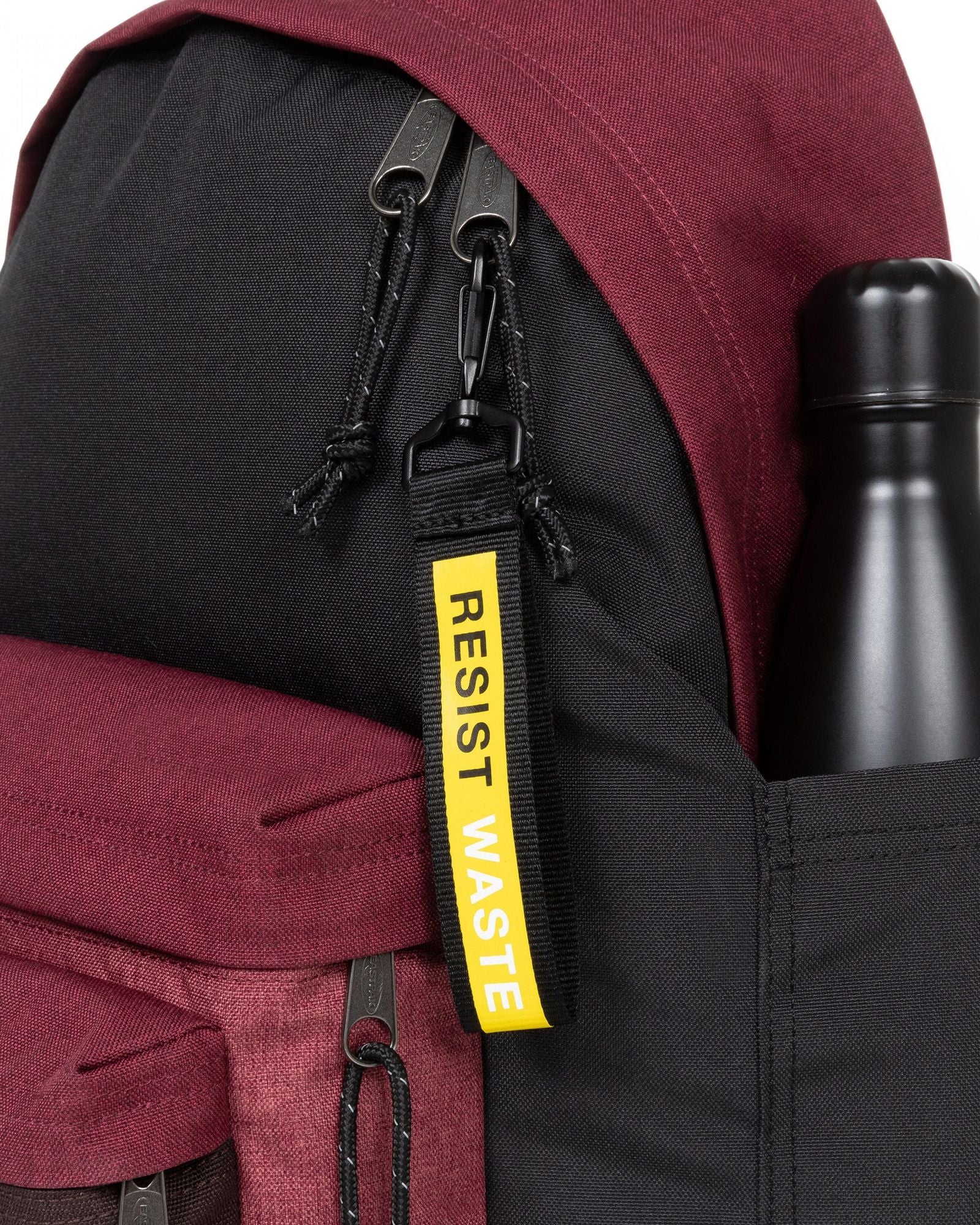 حقيبة ظهر Eastpak Padded Pocket'R RW للكمبيوتر المحمول متوسطة الحجم باللون العنابي - EK0A5BFT4E7