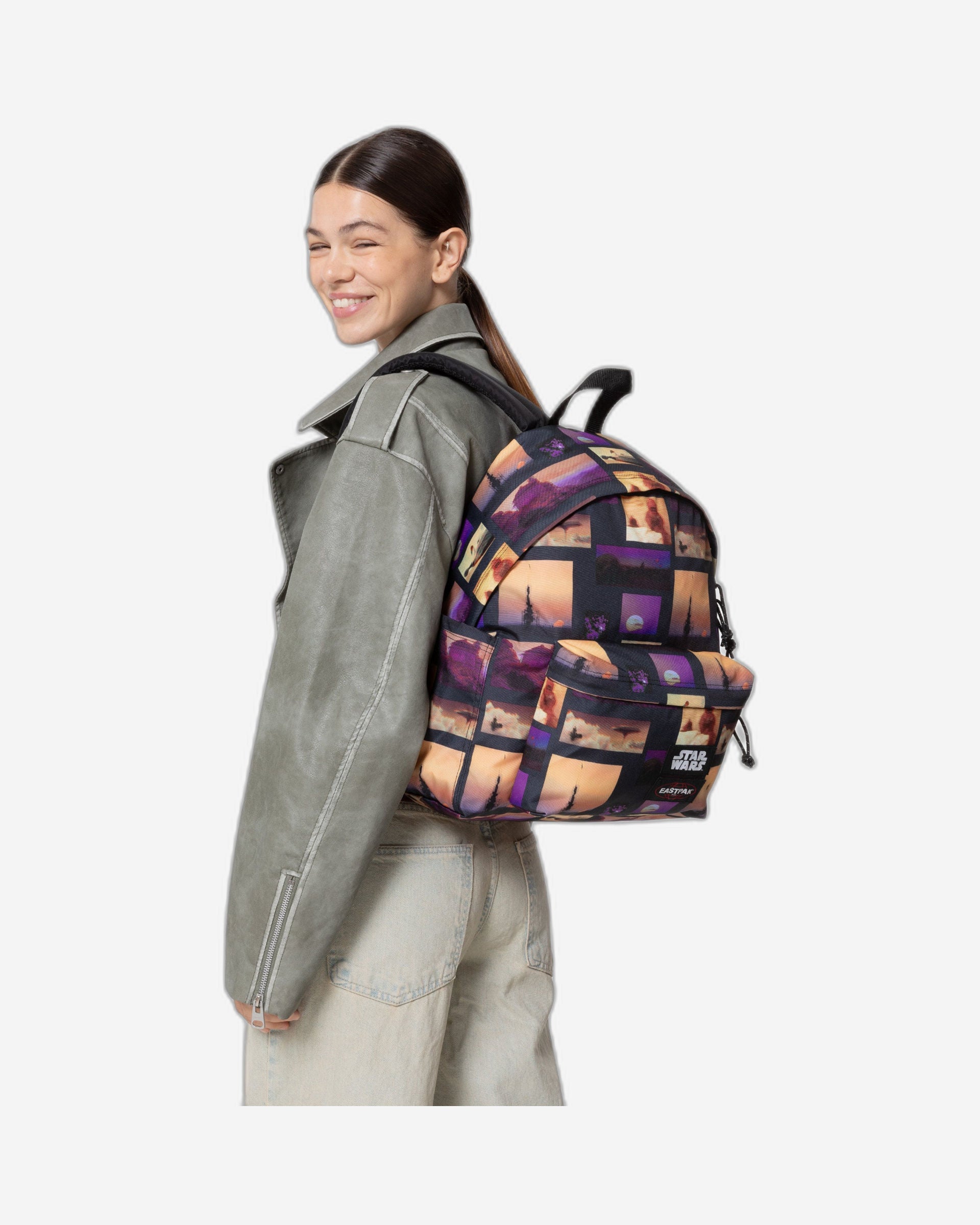 حقيبة ظهر إيست باك داي باك آر ستار وورز لاندسكيب رمادية - EK0A5BG40Q91