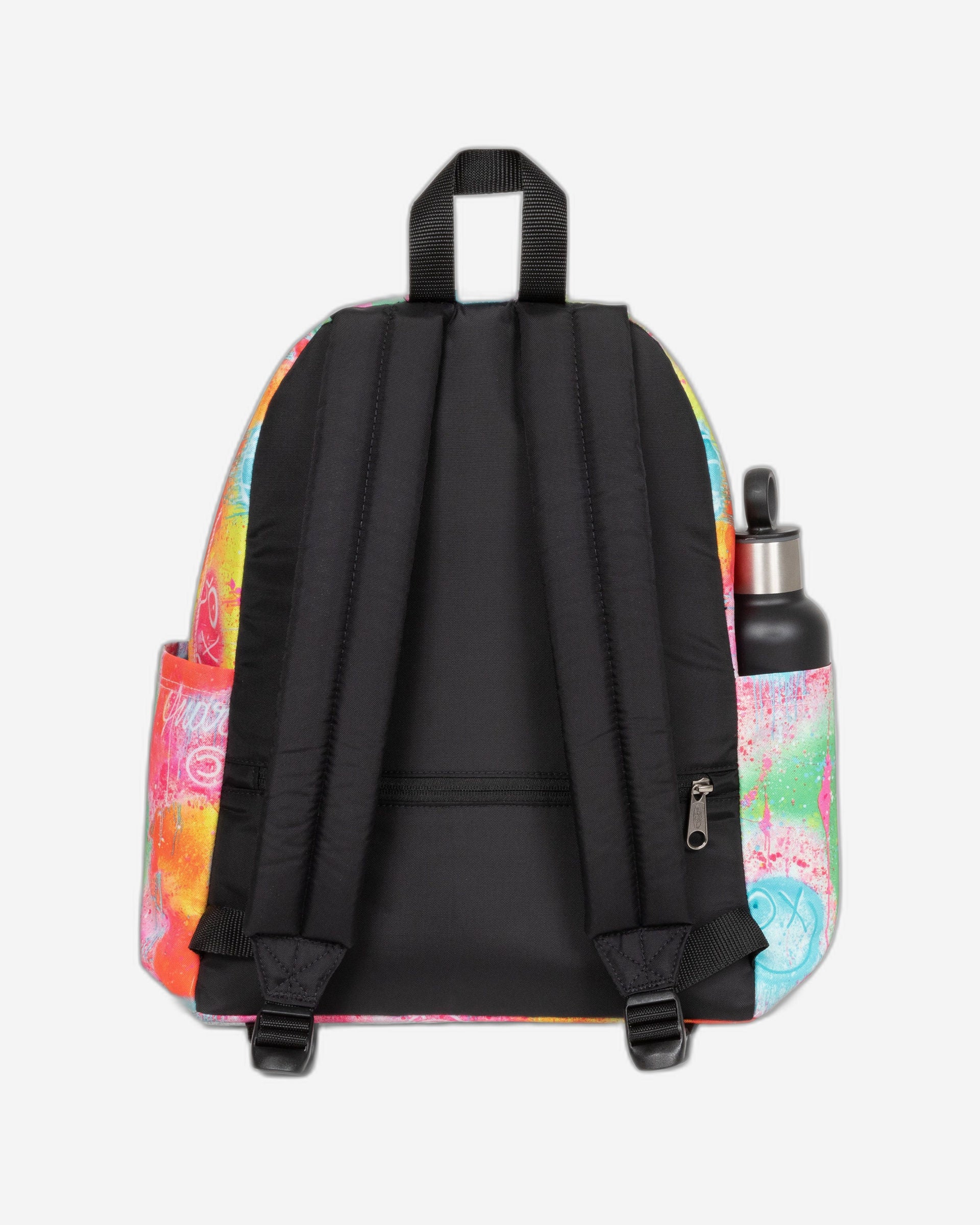 حقيبة ظهر Eastpak Day Pak'R Fluo Clouds متوسطة الحجم مع حامل زجاجات وجيب للكمبيوتر المحمول - EK0A5BG43O91
