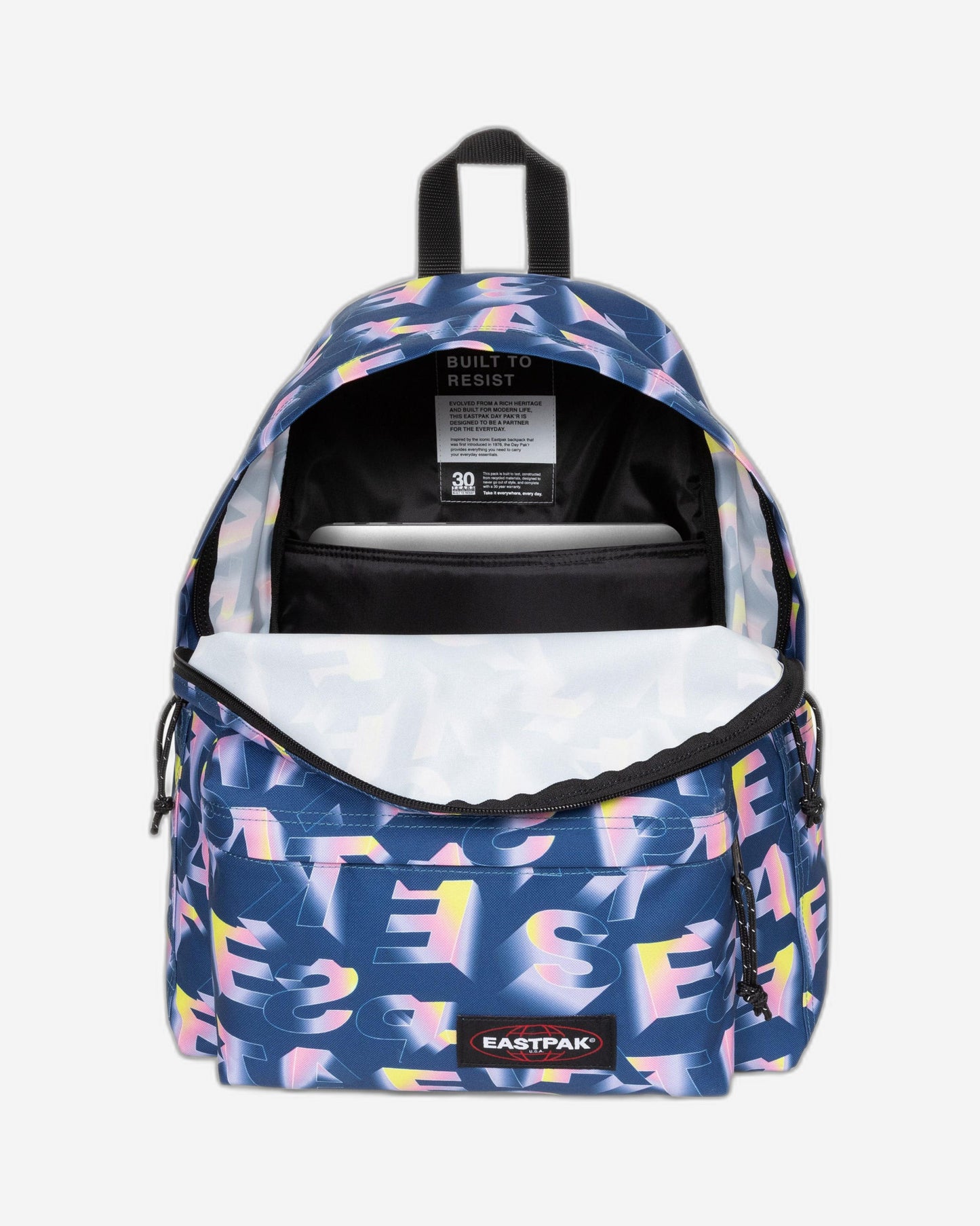 حقيبة ظهر متوسطة الحجم من إيستباك داي باك آر بلوكتايب باللون الكحلي