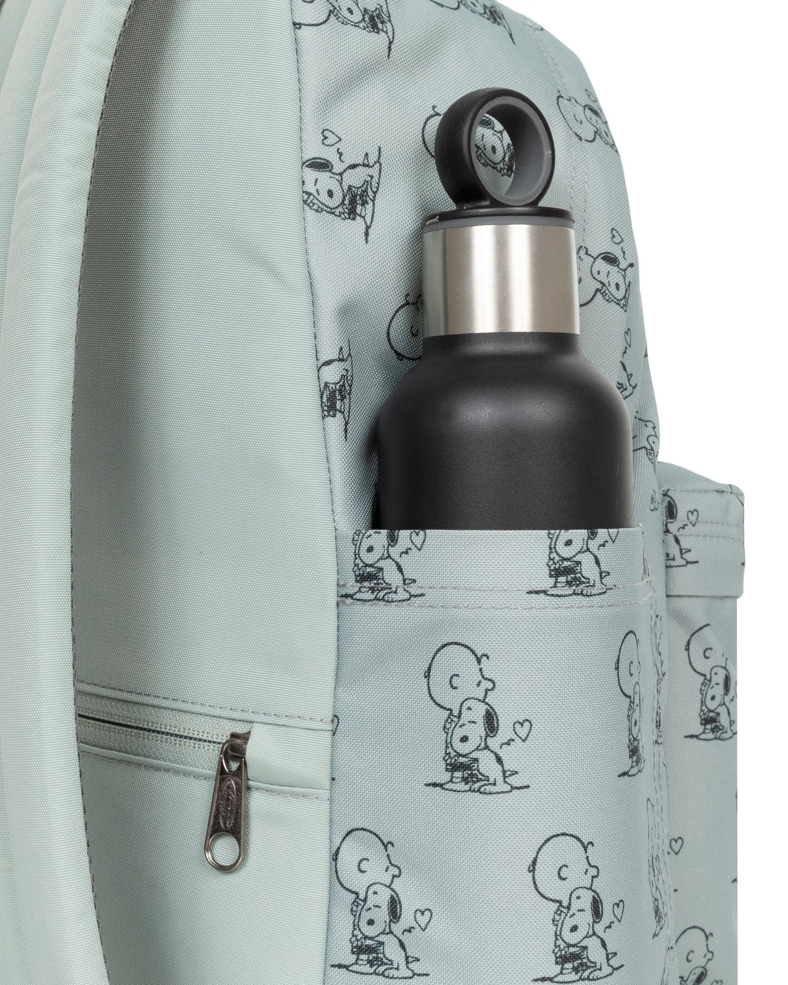 حقيبة ظهر Eastpak Day Pak'R Peanuts Mint متوسطة الحجم مع حامل زجاجات وجيب للكمبيوتر المحمول - EK0A5BG46O81