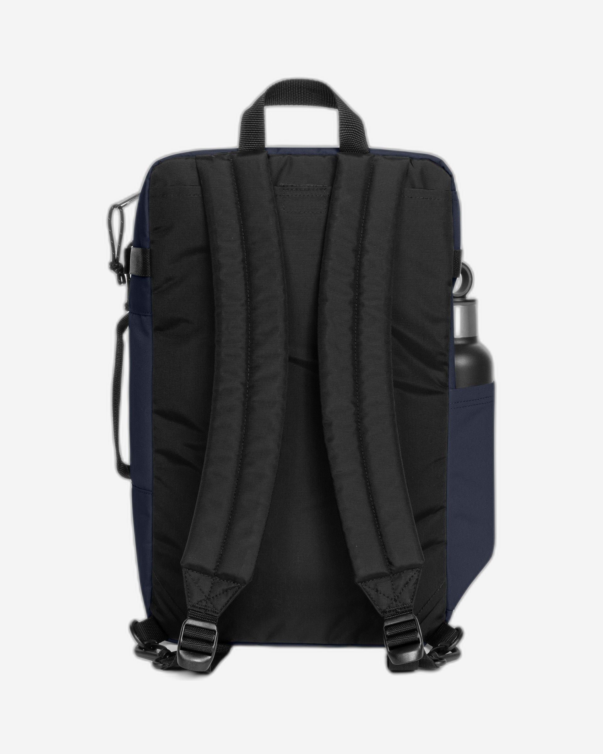 حقيبة دافل صغيرة قابلة للتحويل إلى حقيبة ظهر من Eastpak Transit'R Pack Ultra Marine - EK0A5BHIL831