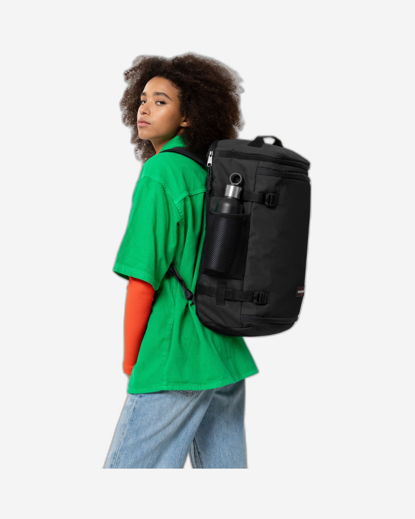 حقيبة حمل متوسطة الحجم من إيستباك، لون أسود