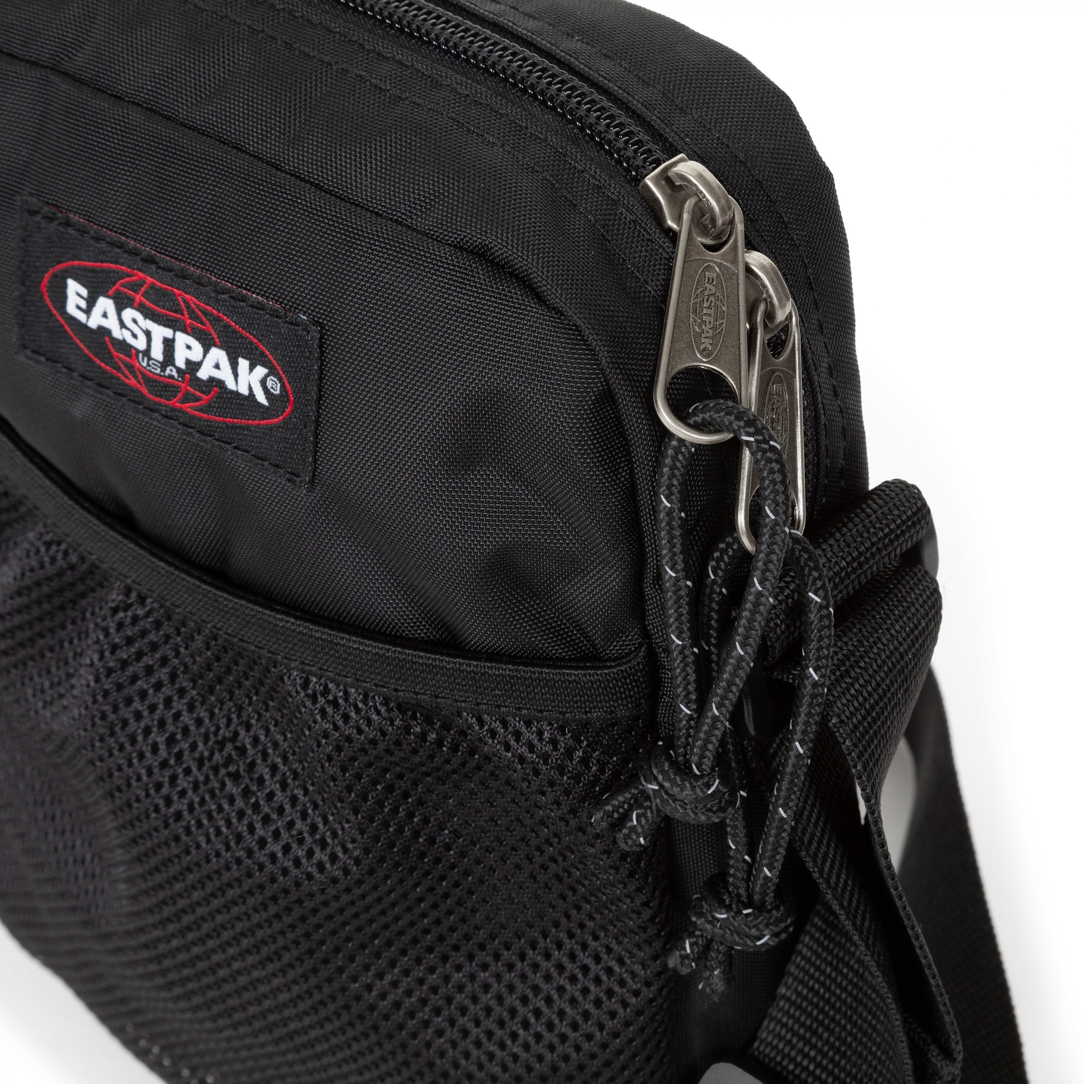 حقيبة كروس بودي إيستباك ذا ون باوور باوور سوداء - EK0A5BHXO251