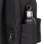 حقيبة ظهر إيستباك داي أوفيس متوسطة الحجم للكمبيوتر المحمول بتصميم الفول السوداني - EK0A5BIK7O11