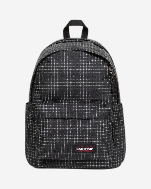 انعكاسات مكتب إيست باك النهارية - SpacBlac-EK0A5BIK7V81