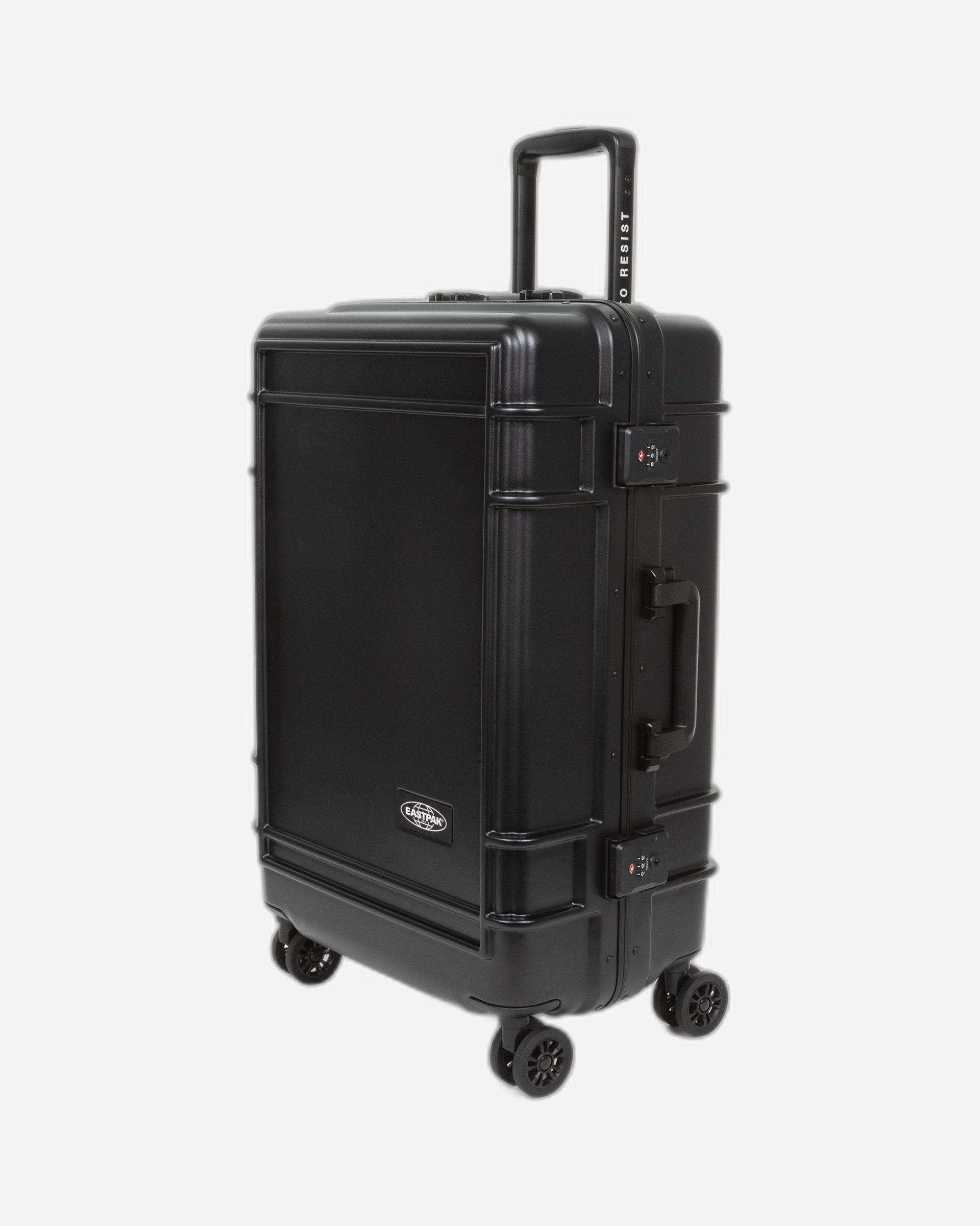 حقيبة أمتعة صلبة غير قابلة للتمدد من إيست باك ريزيست آر