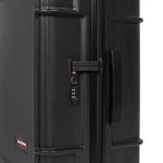 حقيبة إيست باك ريزيست آر زيب كبيرة سوداء اللون - EK0A5BLQ0081