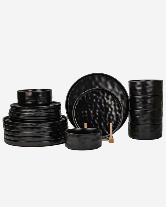 Shallow HUA Stoneware Dinner Set 18 pcs Black