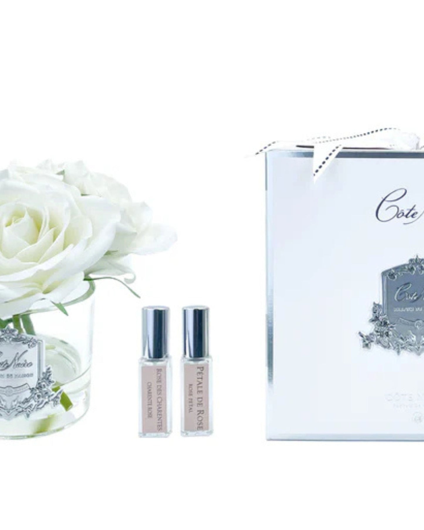 باقة من خمس ورود في مزهرية زجاجية مع خمس زهور حريرية اصطناعية