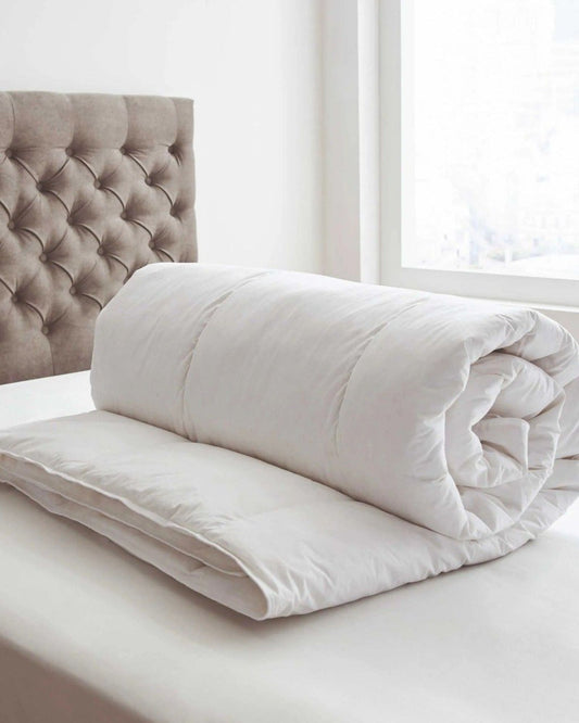 لحاف Bedeck of Belfast المحشو بريش الإوز والزغب، مقاس 10.5 TOG