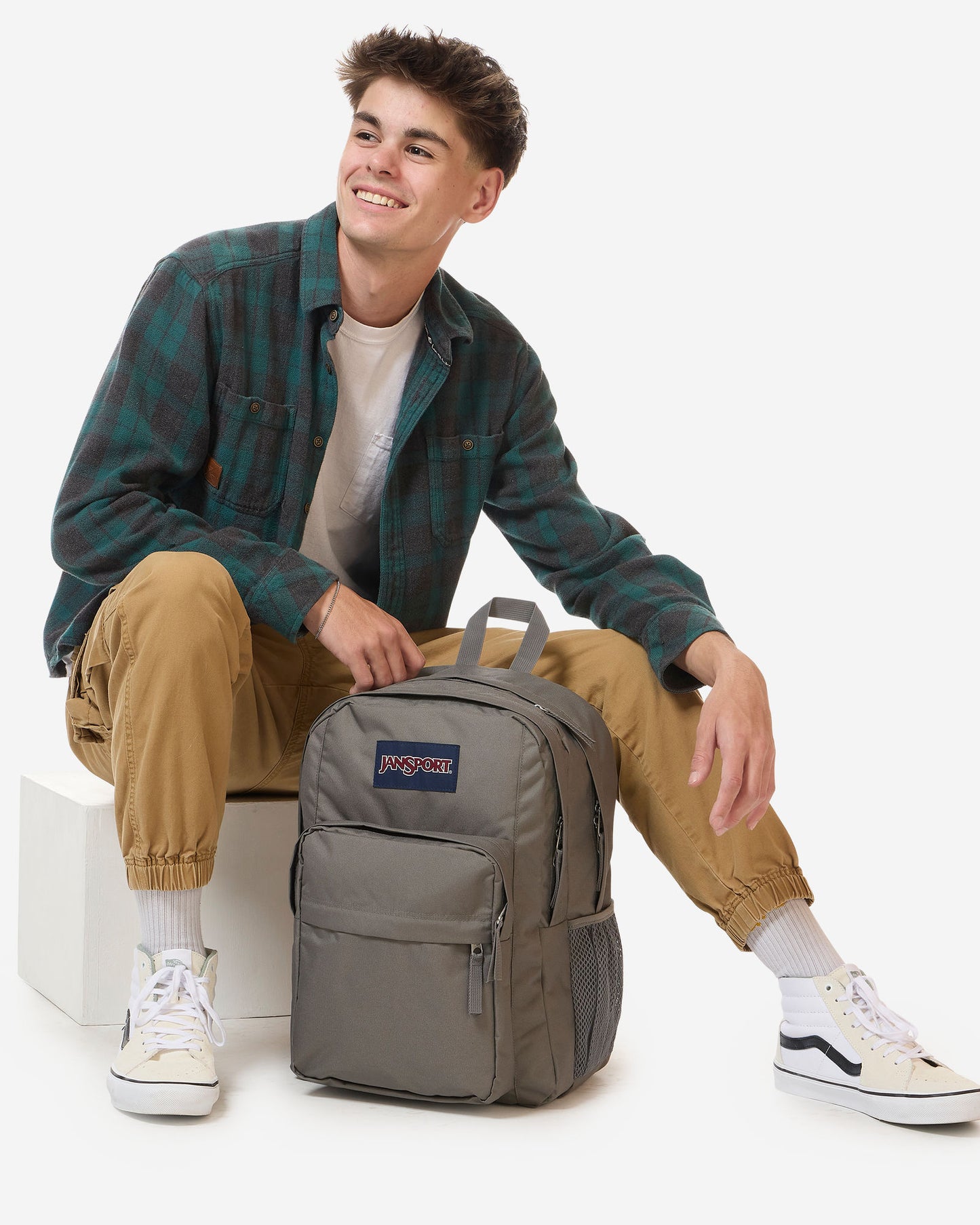 حقيبة ظهر JanSport Big Day Pack متوسطة الحجم باللون الرمادي الجرافيتي EK0A5BLEN601