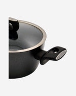 قدر كوركماز نورا المصنوع من الجرانيت والألومنيوم المطروق