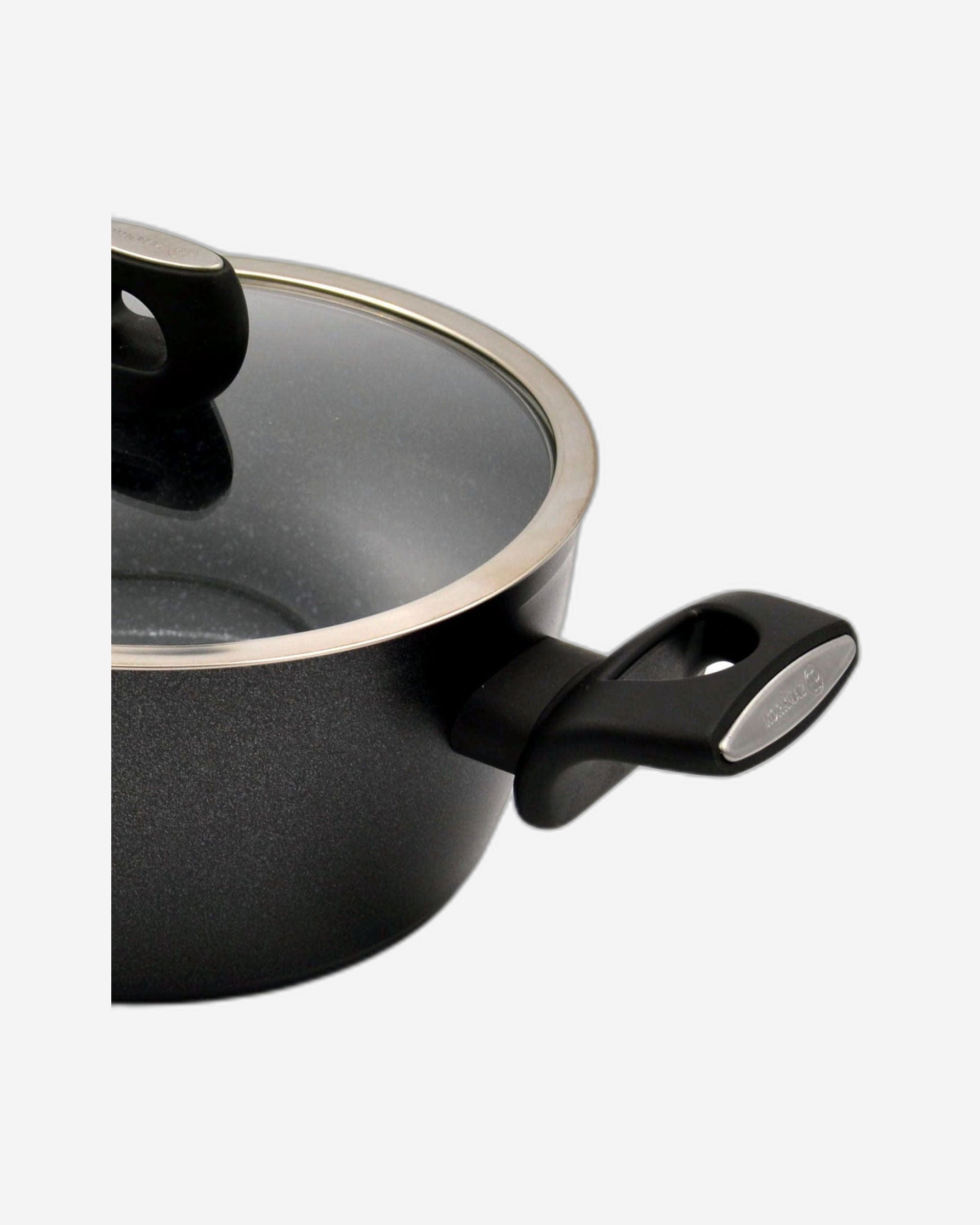 قدر كوركماز نورا المصنوع من الجرانيت والألومنيوم المطروق