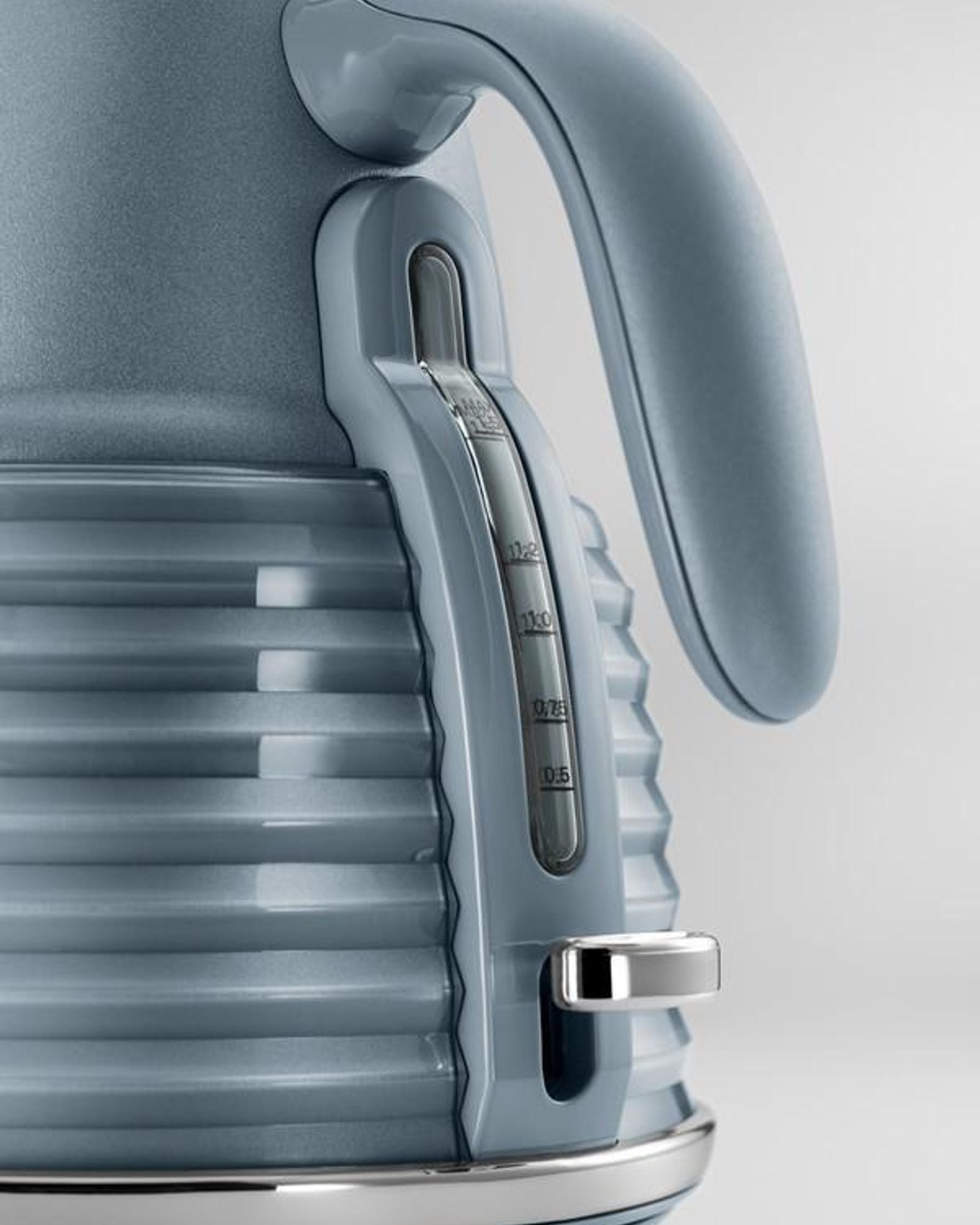 غلاية ديلونجي سكولبيتو ديزاين