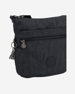 حقيبة كتف متوسطة الحجم من Kipling Arto Active Denim C2I3410-25E