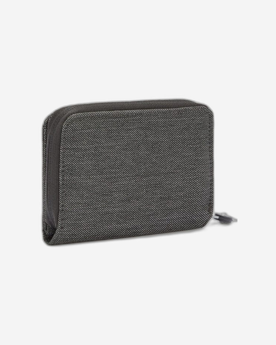 محفظة كيبلينج موني لوف بلاك بيبيري متوسطة الحجم C2I4690-78S