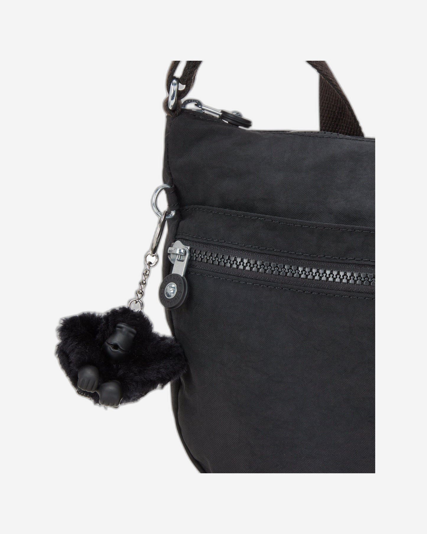 حقيبة كيبلينج إيزيلا سوداء متوسطة الحجم C202144-P39