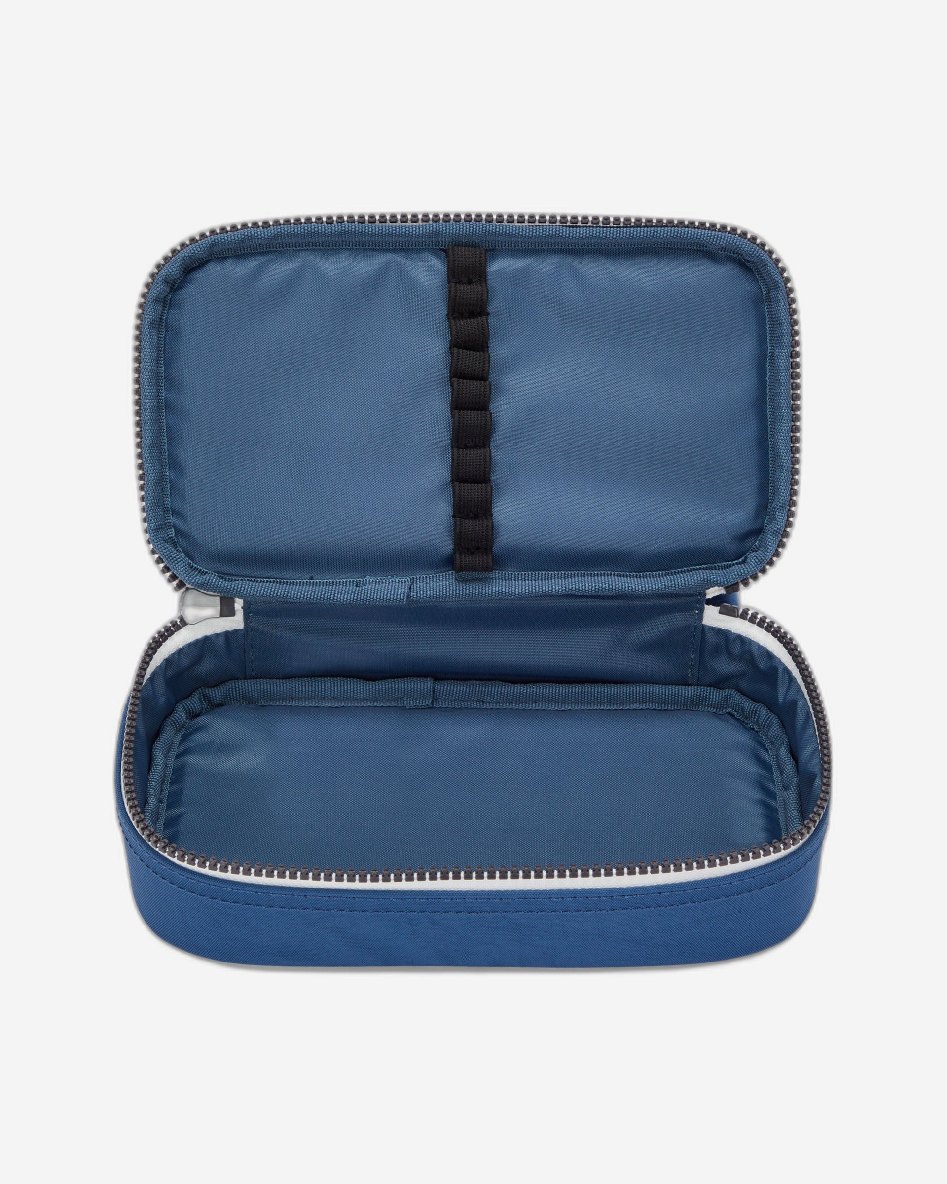 حافظة أقلام كيبلينج فانتسي بلو متوسطة الحجم، ٥٠ قلمًا، C210999-8FB