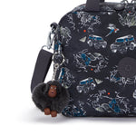 حقيبة غداء كبيرة من Kipling Miyo Jungle Fun Race مع جراب عربة C2I2989-TJ3