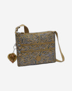 حقيبة كتف متوسطة الحجم من كيبلينج ألفار أندر سي ليفز I3066-1PR