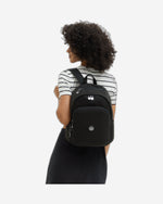 حقيبة ظهر كيبلينج ديليا بلاك ساين جي كيو متوسطة الحجم I3149-Y12