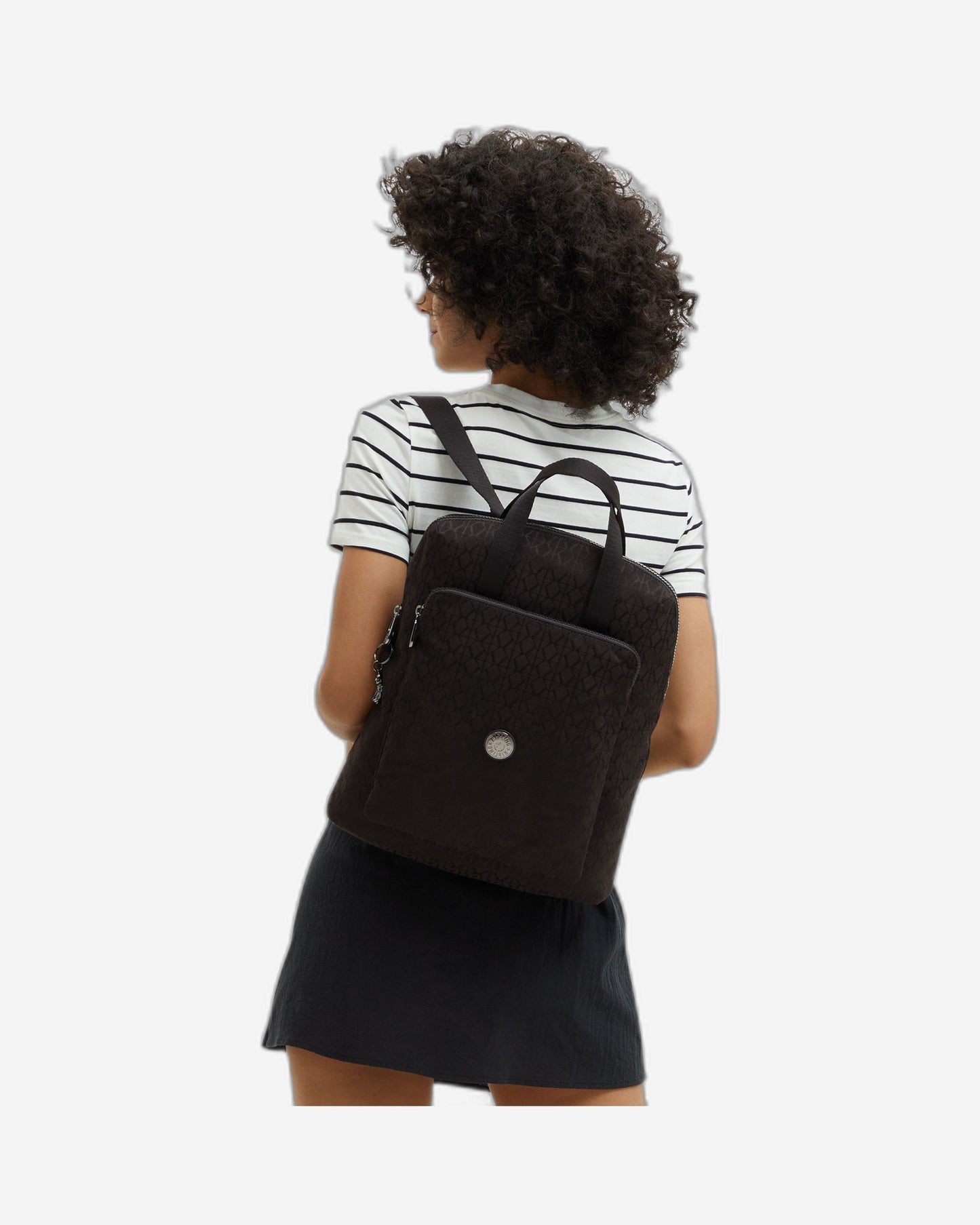حقيبة ظهر متوسطة الحجم من Kipling Kazuki Black Sign Jq I3507-Y12