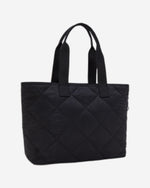 حقيبة Kipling Colissa Up Cosmic Black Quilt كبيرة الحجم I3866-95R