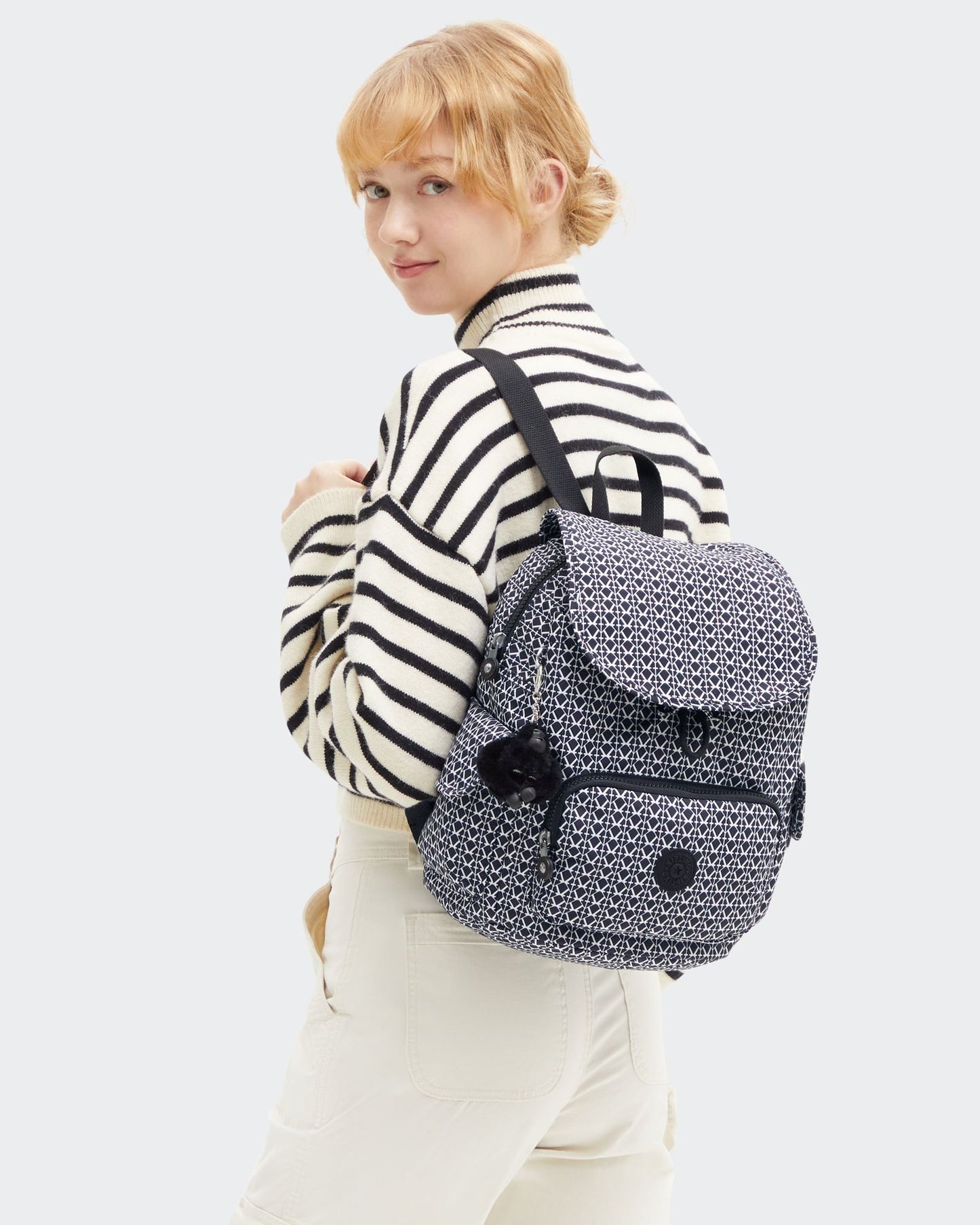 حقيبة ظهر صغيرة بطبعة مميزة من كيبلينج سيتي باك إس I4581-DD2