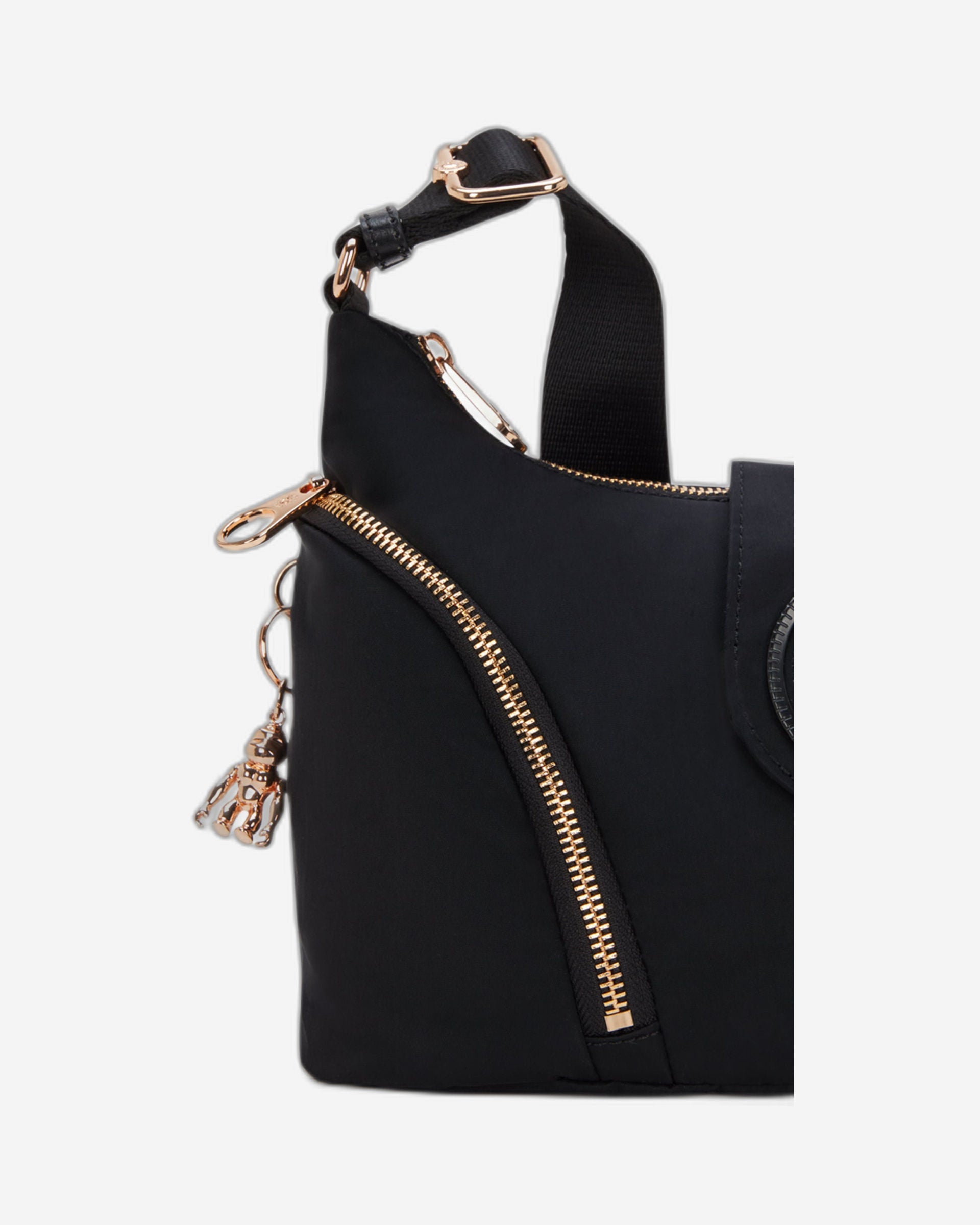 حقيبة كروس بودي متوسطة الحجم من كيبلينج سيرا إم، لون أسود ووردي وتوابل، I5107-62Q