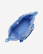 حقيبة كيبلينج آرت كريزي ليفز متوسطة الحجم مع حزام كتف قابل للإزالة I5991-1DU