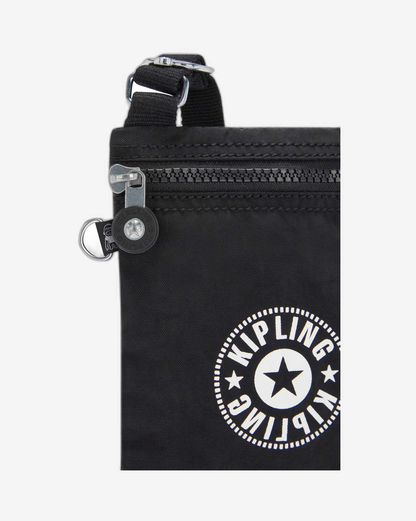 حقيبة كتف كيبلينج أفيا لايت سوداء صغيرة C2I6650-TL4