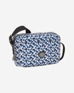 حقيبة كروس بودي متوسطة الحجم من كيبلينج أبانو إم بتصميم جلد النمر الفضولي C2I6847-1HZ