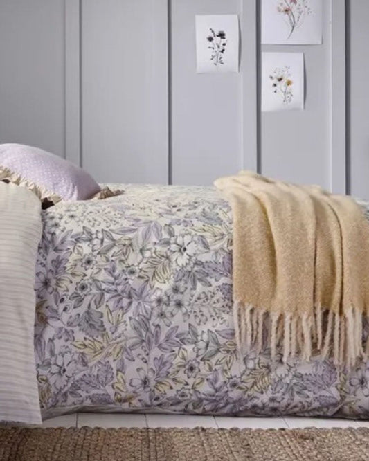 طقم أغطية لحاف "فابل إم سي كيمبل" من هيلينا سبرينغفيلد، باللونين البنفسجي والأصفر