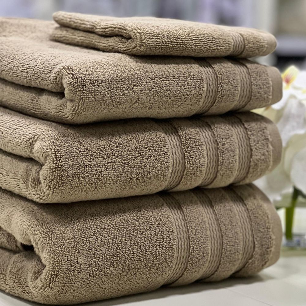 مجموعة مناشف الحمام 