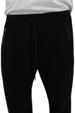 بنطلون تويل بقصّة Slim Fit