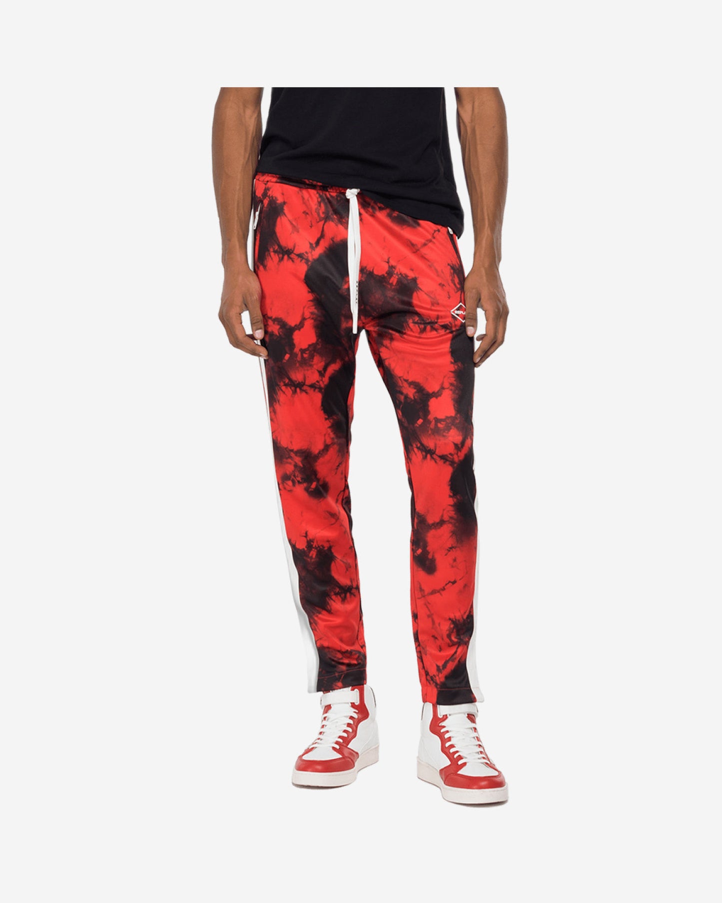 بنطال رياضي ضيق بقصّة "سليم فيت" مع صبغات "تاي داي"