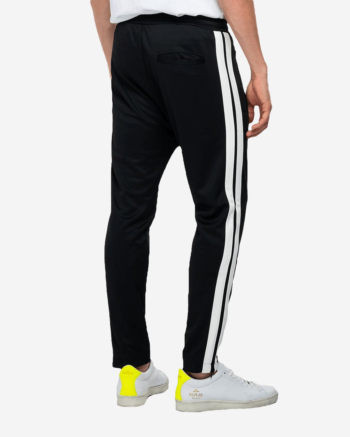 بنطال رياضي ضيق مع جيوب