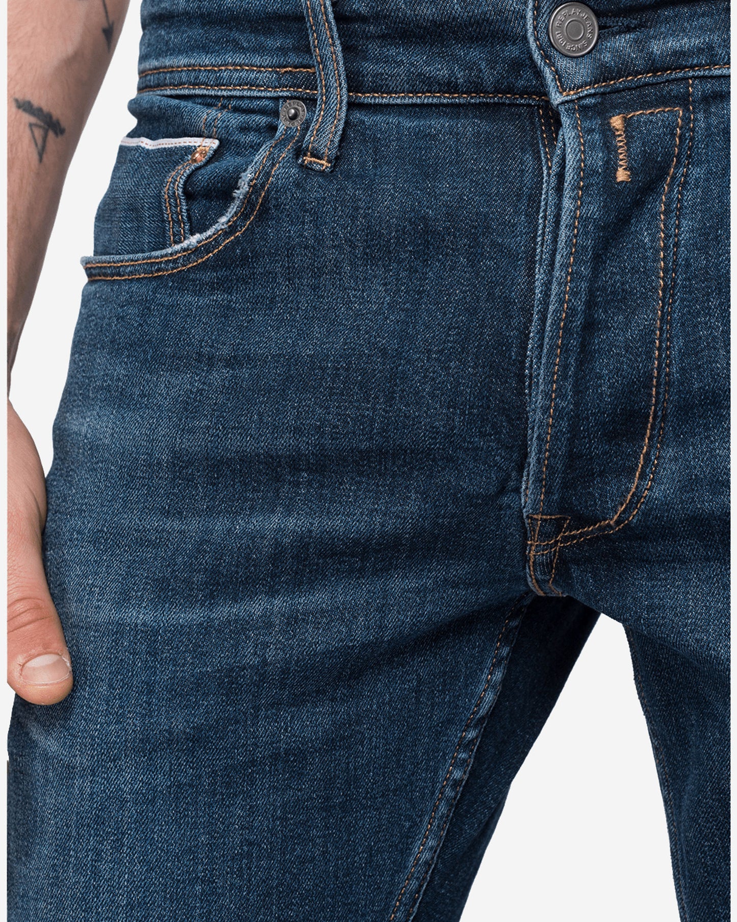 بنطلون جينز روناس سيلفيدج إيكو إيديشن بقصّة سليم