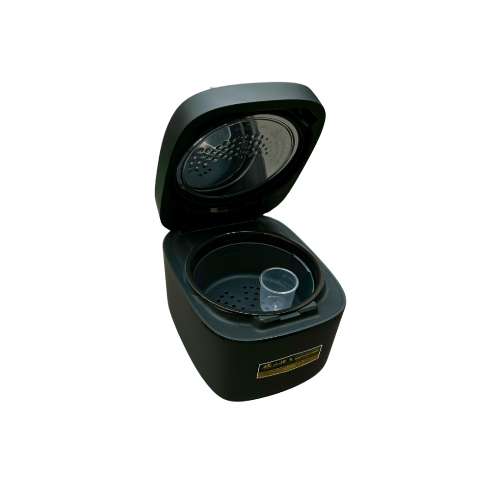 طباخ أرز إلكتروني/سخان سعة 1.8 لتر، أسود