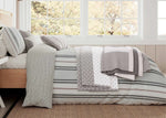 طقم غطاء لحاف "LI Nautical Stripe" من Helena Springfield باللون الرمادي الدافئ